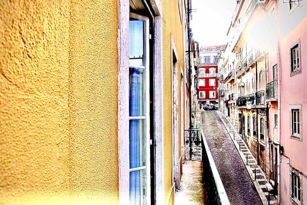 Charming Flat In Chiado-lisbon Apartment Lisbon